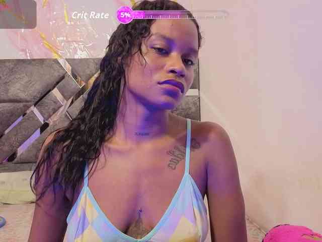 NAHOMII-BROWN webcam