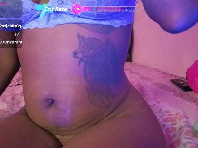 NAHOMII-BROWN webcam