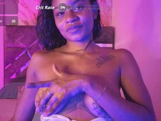 NAHOMII-BROWN webcam