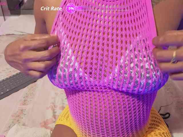 NAHOMII-BROWN webcam