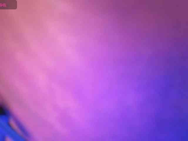 NAHOMII-BROWN webcam