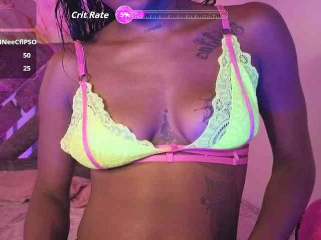 NAHOMII-BROWN webcam