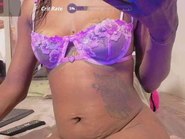 NAHOMII-BROWN webcam