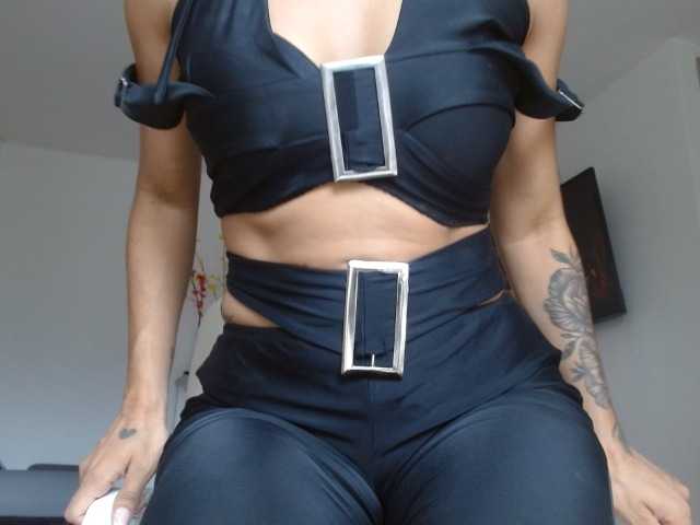 MadissonRousse live cam on BongaCams