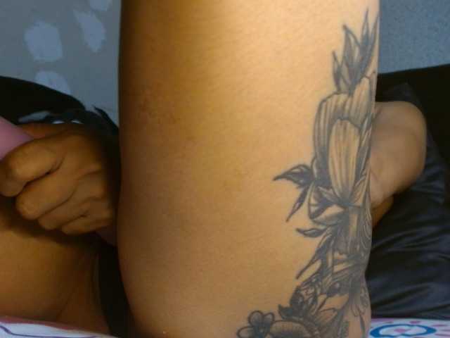 MadissonRousse live cam on BongaCams