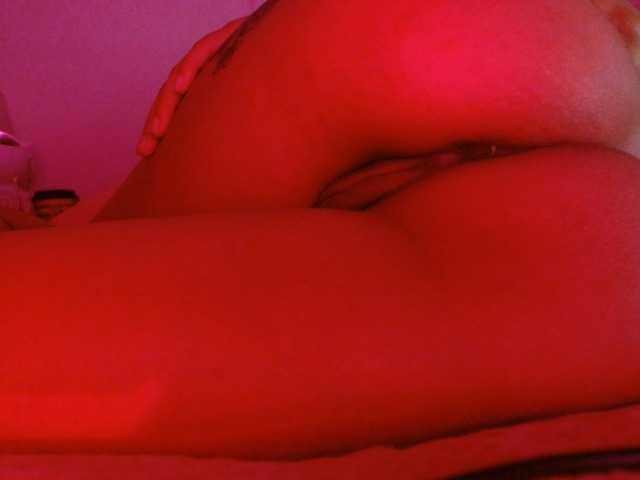 MadissonRousse live cam on BongaCams