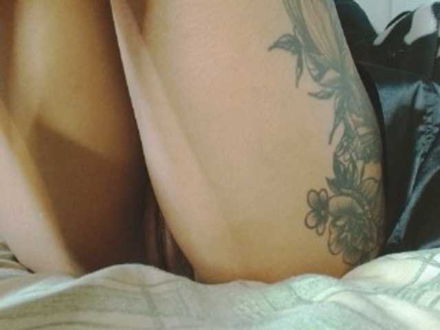 MadissonRousse live cam on BongaCams