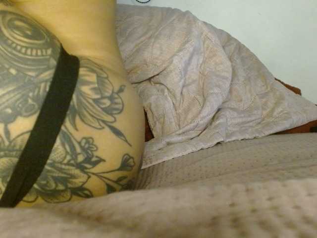 MadissonRousse live cam on BongaCams