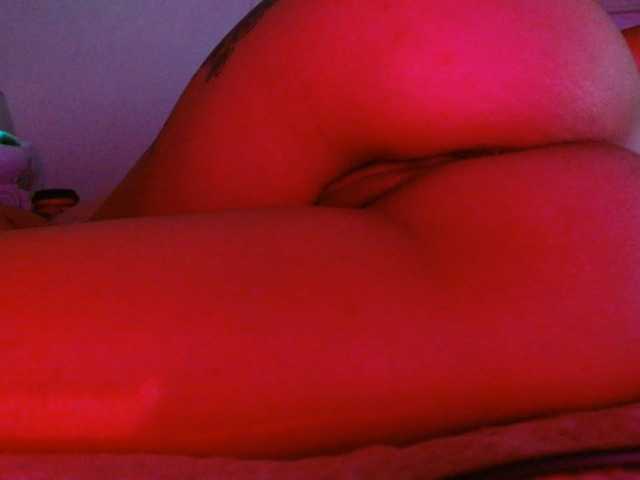 MadissonRousse live cam on BongaCams