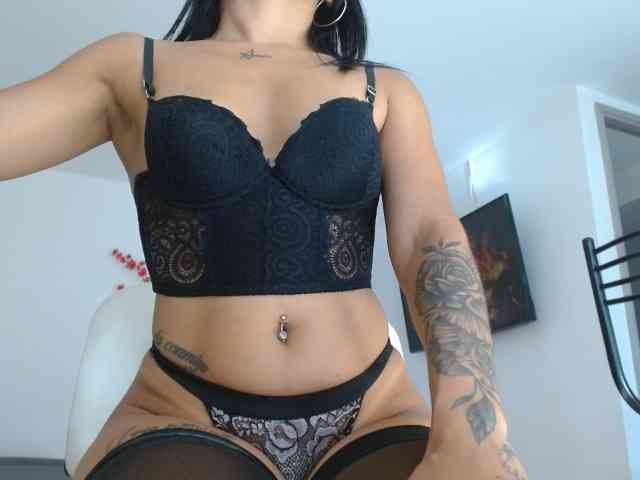 ANNYFOX webcam