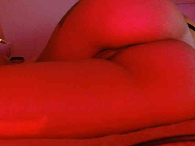 ANNYFOX webcam