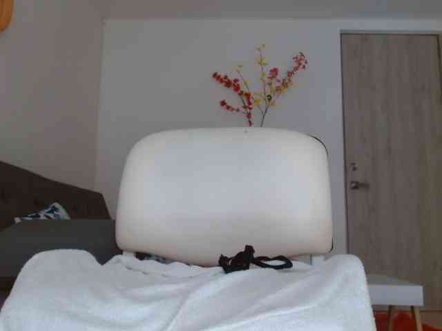 ANNYFOX webcam