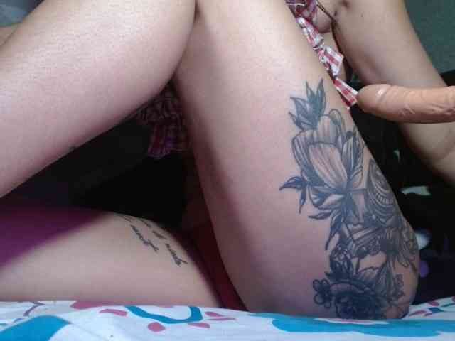 ANNYFOX webcam
