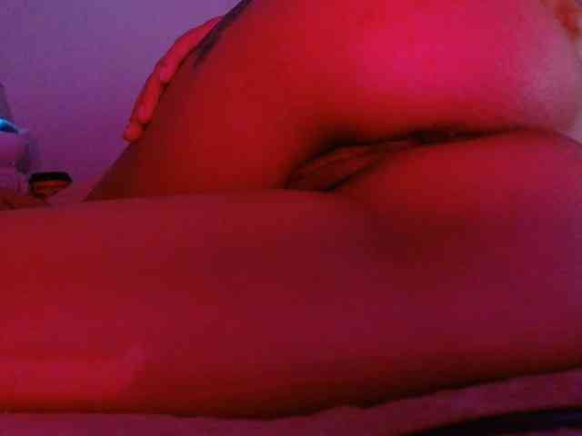 ANNYFOX webcam