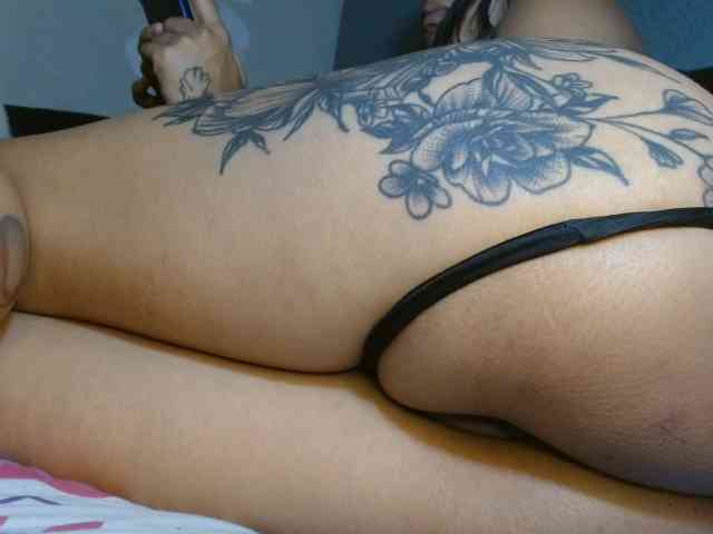 ANNYFOX webcam