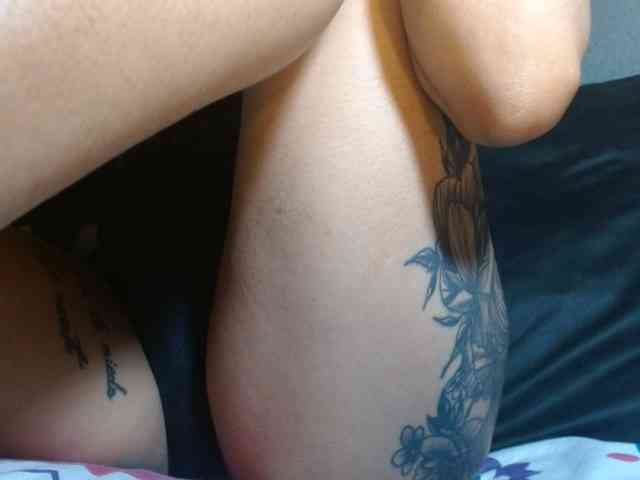 ANNYFOX webcam