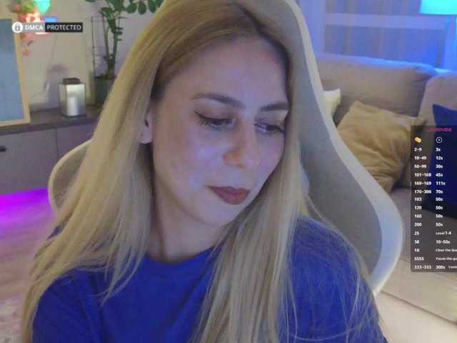 -Light-Fury- live cam on BongaCams