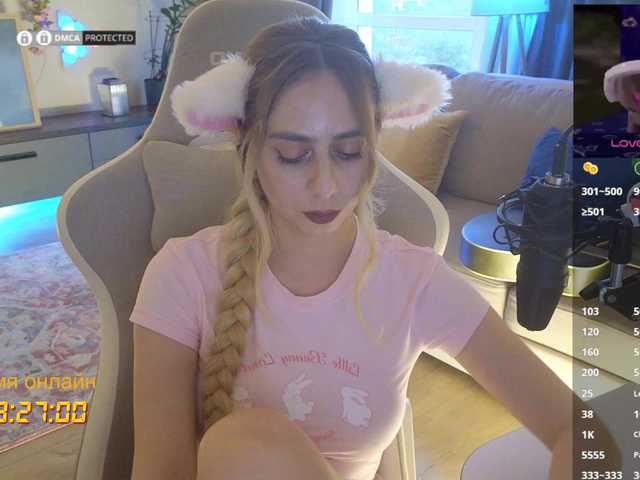 -Light-Fury- live cam on BongaCams