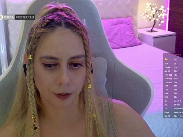 -Light-Fury- live cam on BongaCams