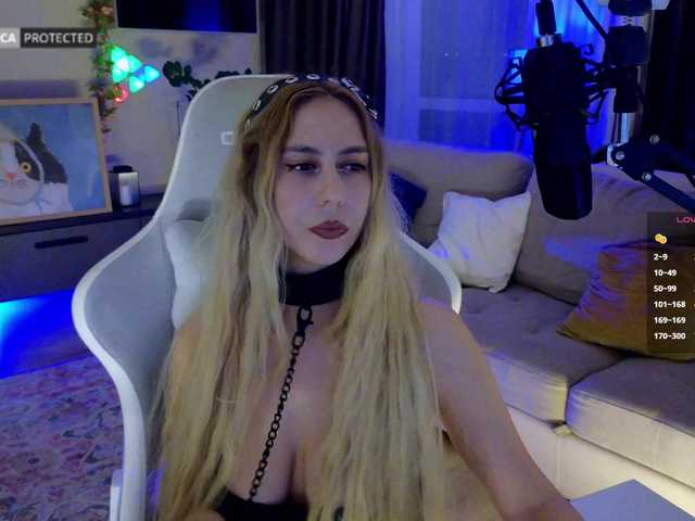 -Light-Fury- live cam on BongaCams