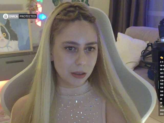 -Light-Fury- live webcam show
