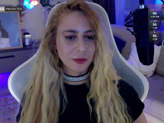 -Light-Fury- live cam