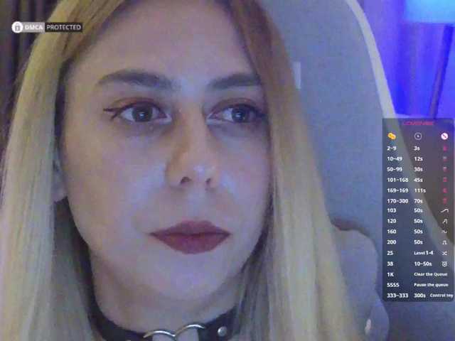 -Light-Fury- live cam on BongaCams