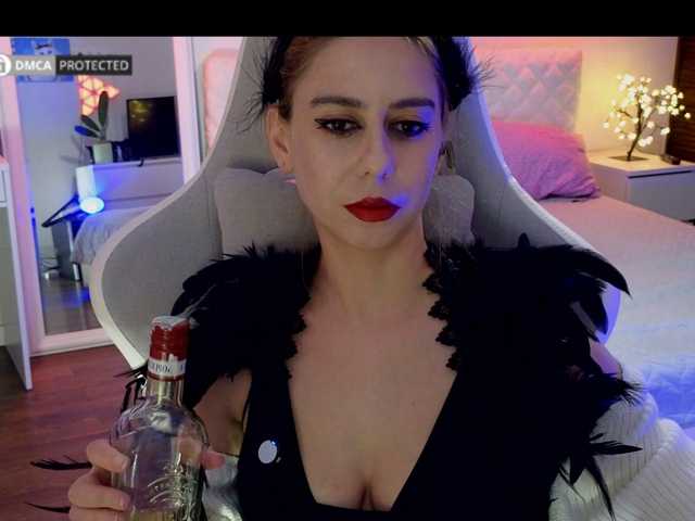 capuchina_v_taverne live cam on BongaCams