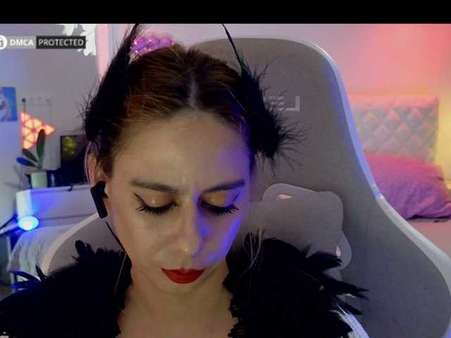 capuchina_v_taverne live cam on BongaCams