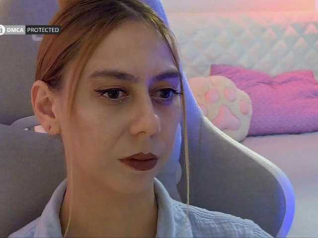 -Light-Fury- live cam on BongaCams