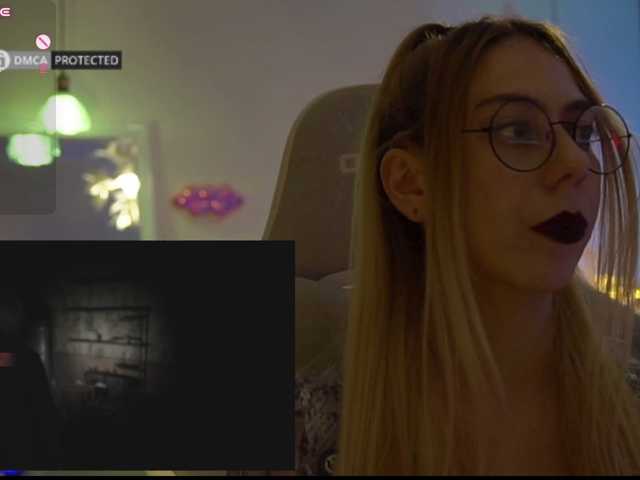 -Light-Fury- live cam on BongaCams