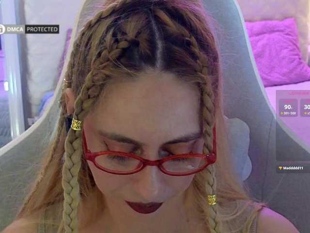 -Light-Fury- live cam on BongaCams