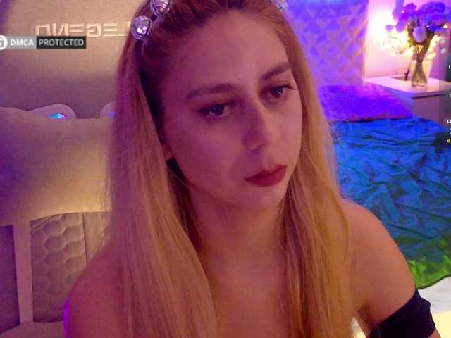 -Light-Fury- live cam on BongaCams