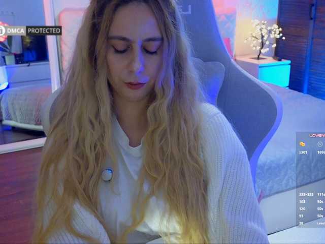 -Light-Fury- live cam on BongaCams