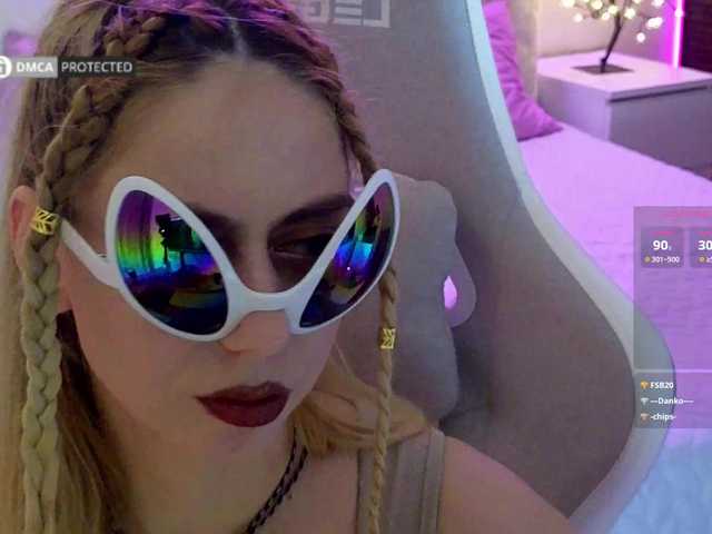 -Light-Fury- live cam on BongaCams