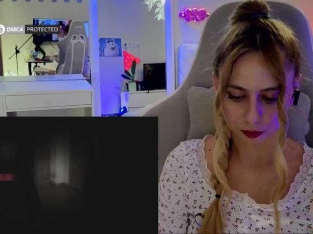 -Light-Fury- live cam on BongaCams