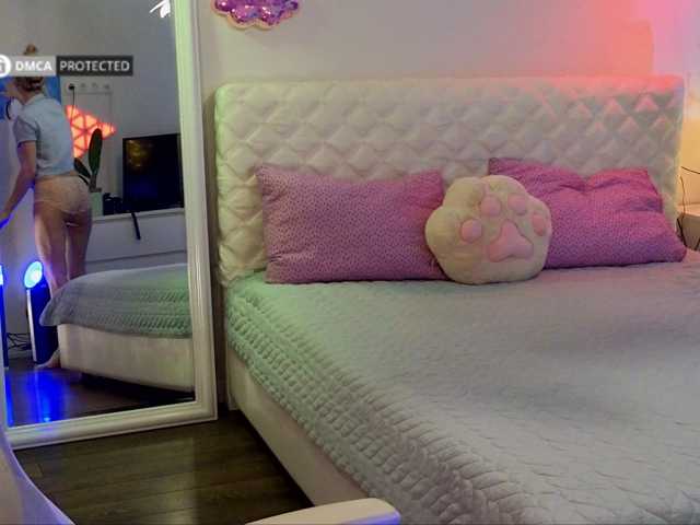 -Light-Fury- live cam on BongaCams