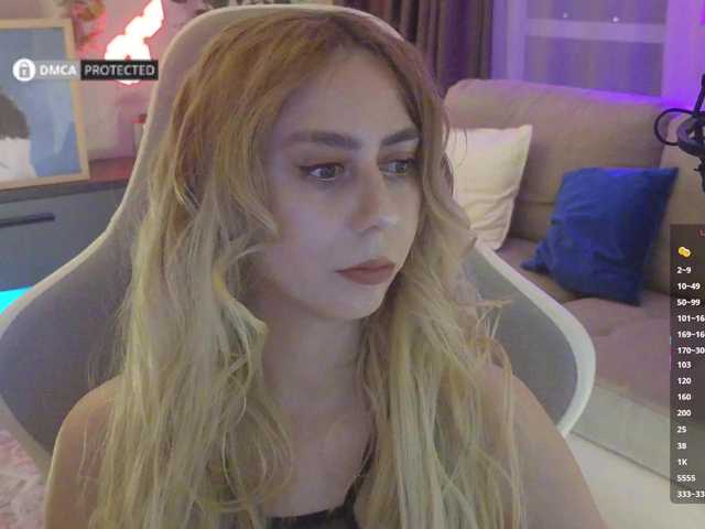-Light-Fury- live cam on BongaCams