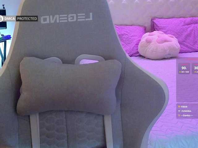 -Light-Fury- live cam on BongaCams