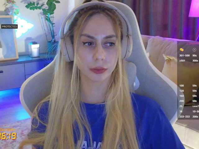 le modèle Danil__Kolbasenko est en webcam porno dans un show sur le site bongacams, il possède les tags suivants: White/Caucasian,Blonde,Shaved