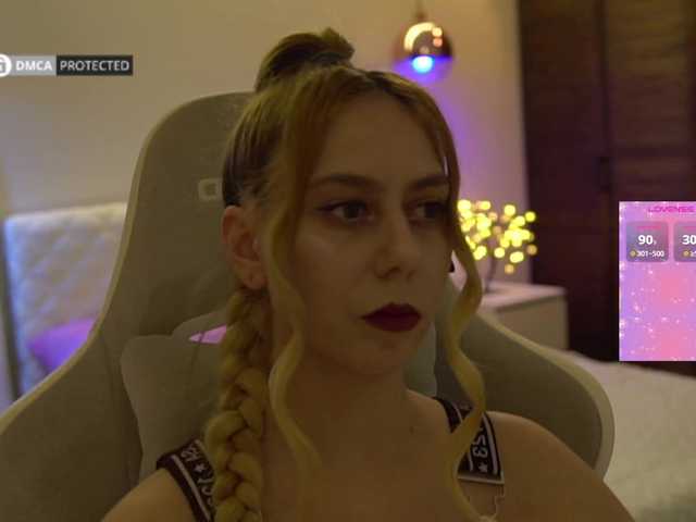 -Light-Fury- live cam on BongaCams
