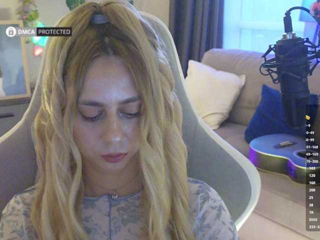 -Light-Fury- live webcam show
