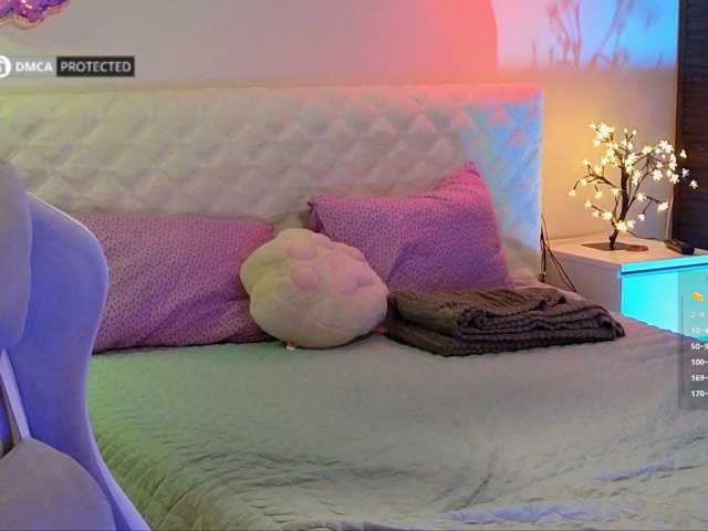 -Light-Fury- live cam on BongaCams