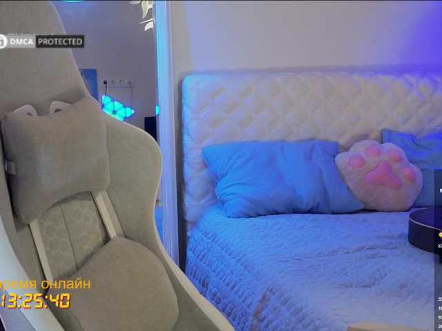 -Light-Fury- live cam on BongaCams