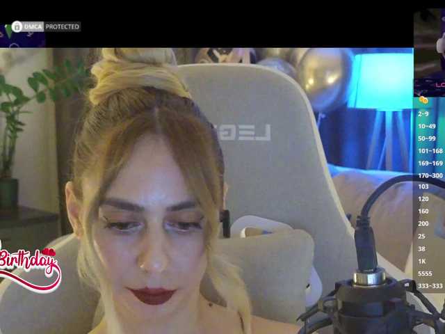-light-fury- live sex show