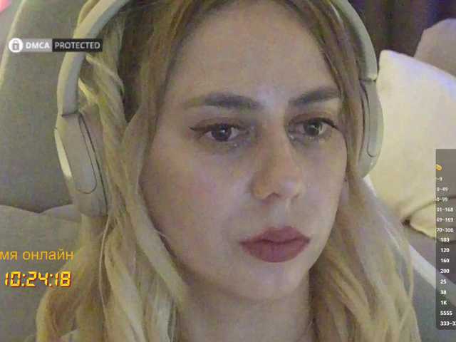 -Light-Fury- live webcam show