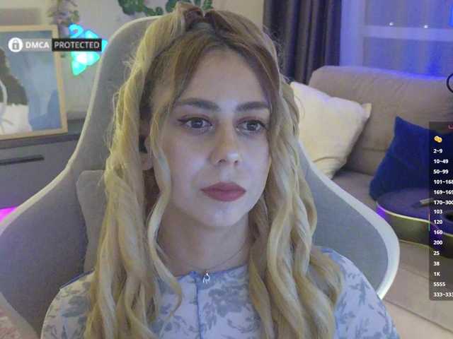 -Light-Fury- live webcam show