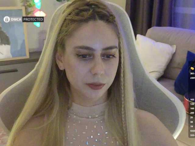 -Light-Fury- live webcam show