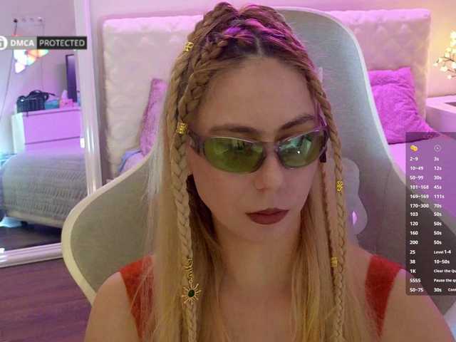 -Light-Fury- live cam on BongaCams