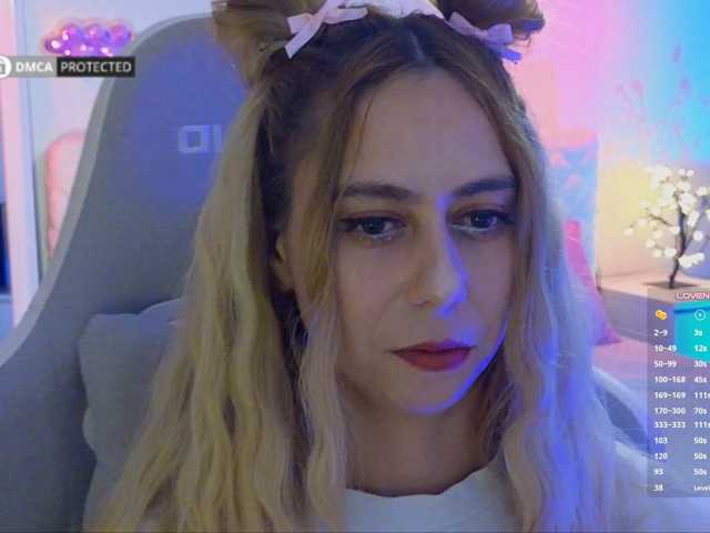 -Light-Fury- live cam on BongaCams